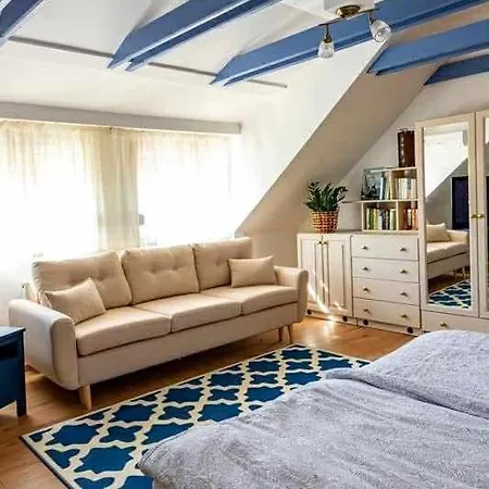 Vitorlas Vendeghaz Apartmán *