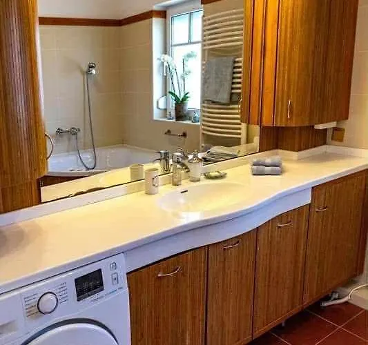 Vitorlás Balatonalmádi